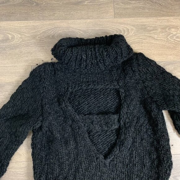 Women's Wolf & Cecil Merino Wool Chunky Knit Sweater Turtleneck Black Cutout - Picture 9 of 16